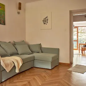 Stary Mokotow, Z Ogrodkiem Apartament Warszawa
